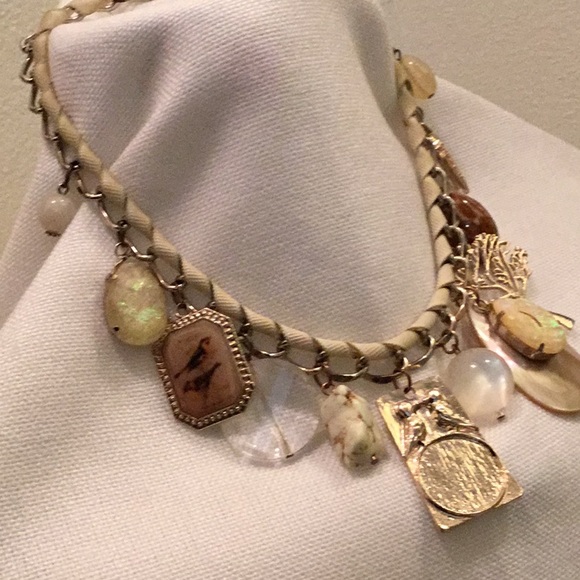 Precious silver chain choker with 12 Charms - Picture 6 of 6